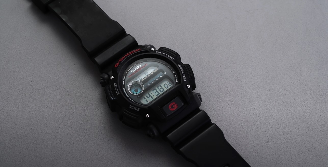 Mau dong ho gia duoi 150 USD anh 3