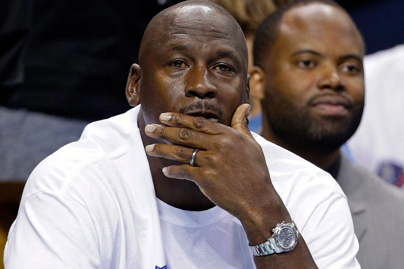 Dong ho tram nghin USD cua ty phu Michael Jordan hinh anh