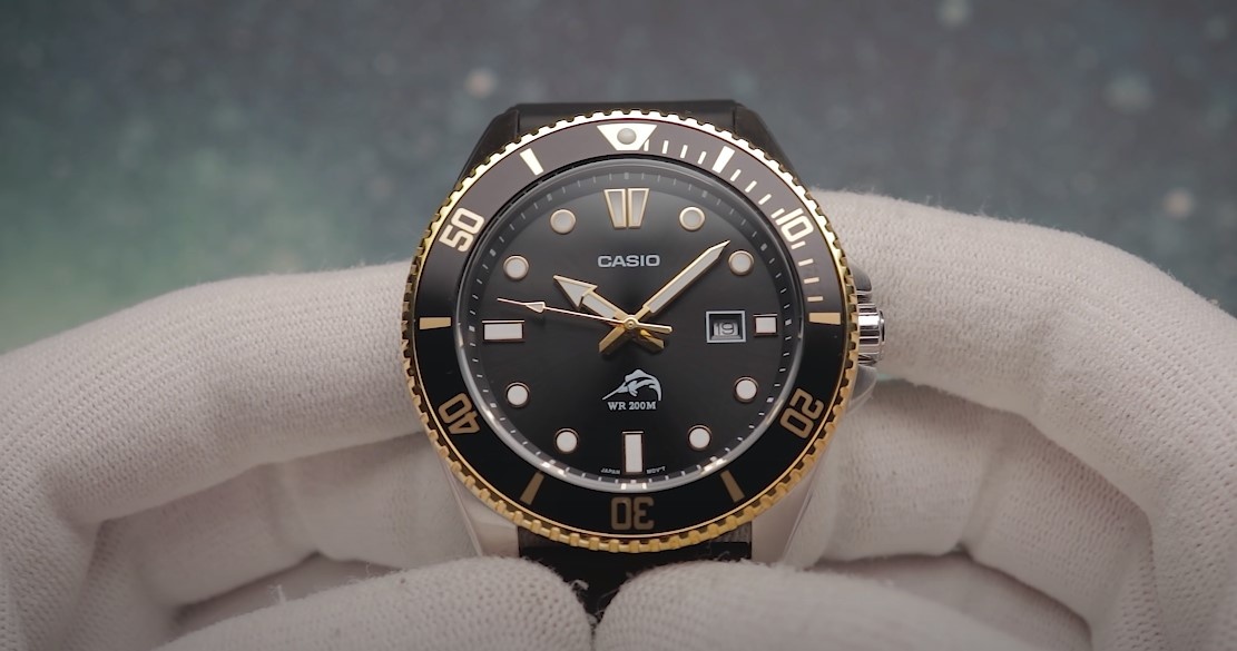 đồng hồ lặn giá dưới 200 USD ảnh 1 dong ho lan gia duoi 200 USD anh 1