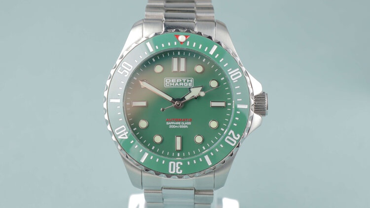 đồng hồ lặn giá dưới 200 USD ảnh 4 dong ho lan gia duoi 200 USD anh 4