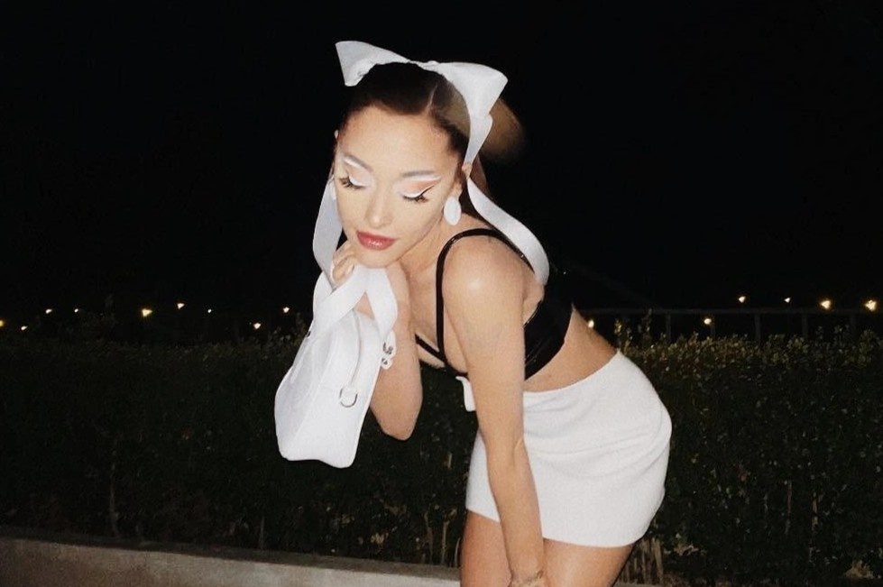 Phong cach Ariana Grande hinh anh