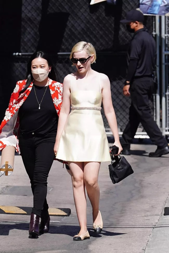 nguy hiểm khi đi giày bệt ảnh 1 nguy hiem khi di giay bet anh 1