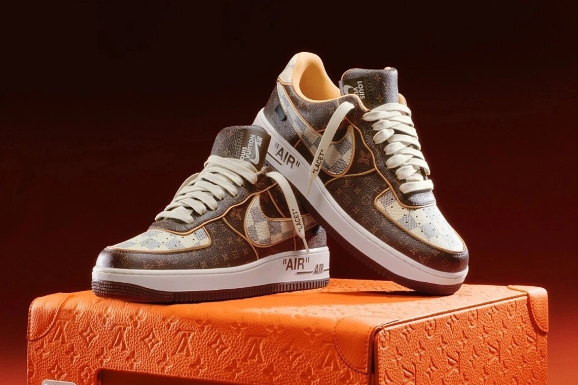 Vi the cua sneakers dang thay doi hinh anh