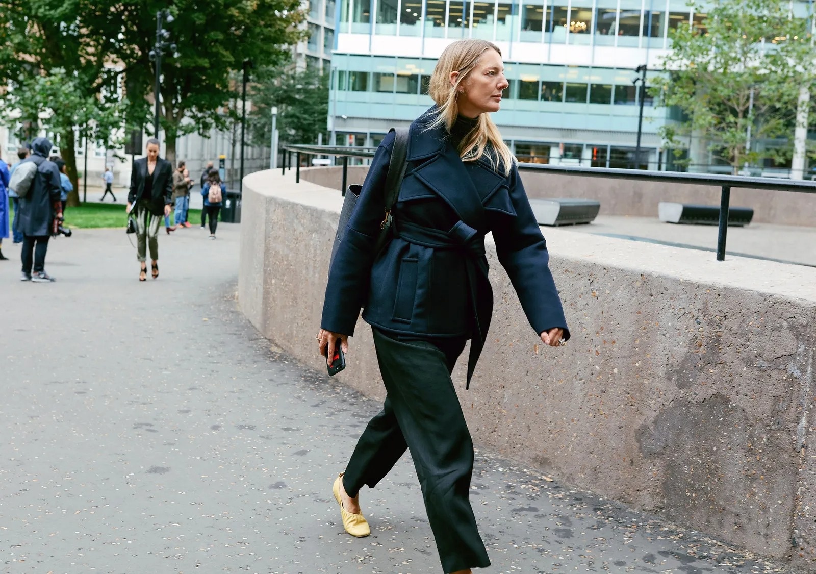 giay bet nguy hiem anh 6