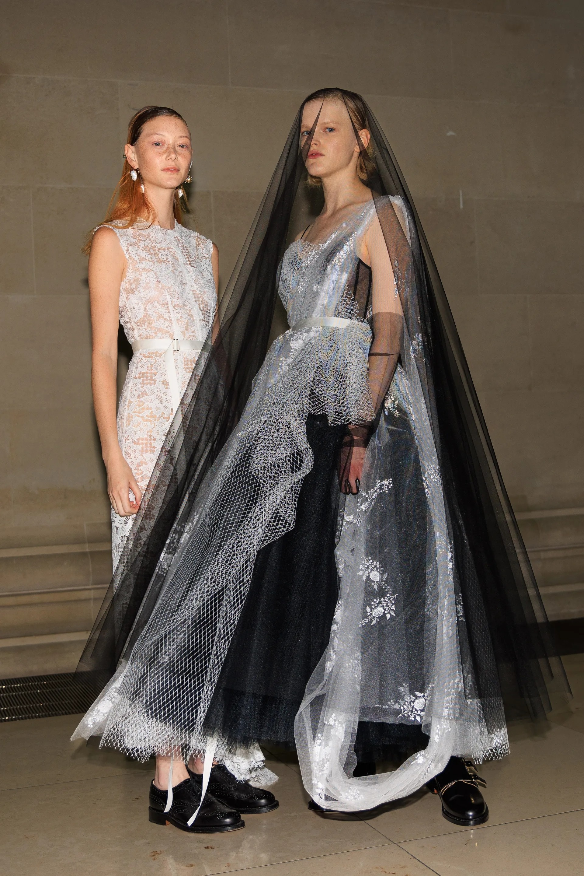 mau mac ao trong anh 18