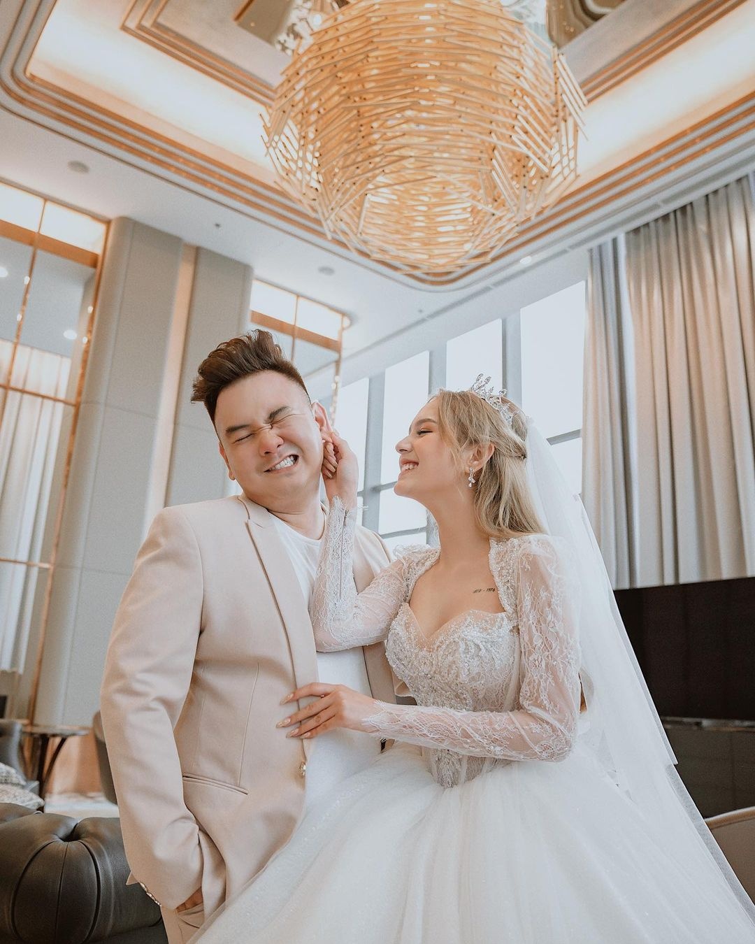 giá váy cưới ảnh 5 gia vay cuoi anh 5