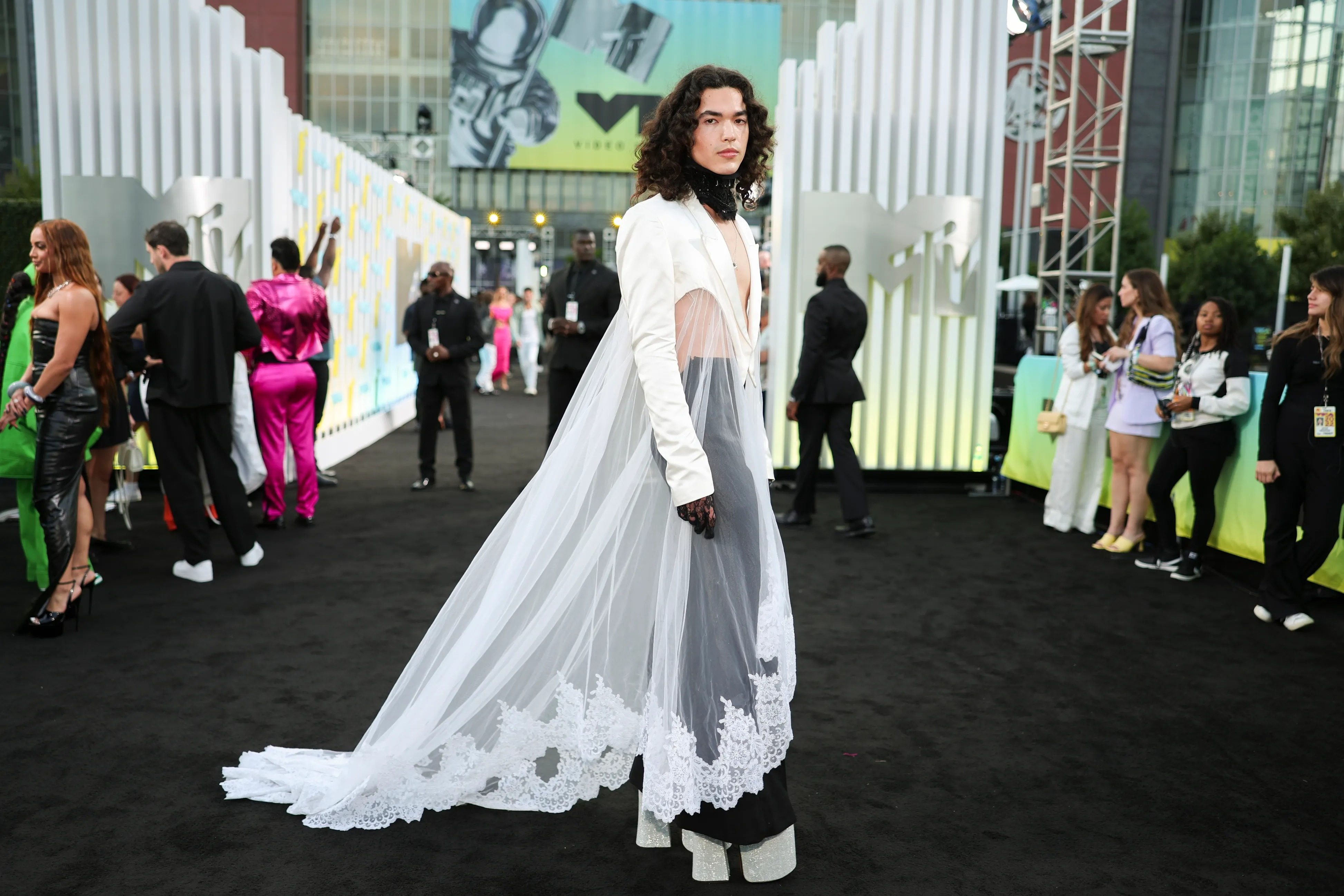 nam thich cao got anh 1