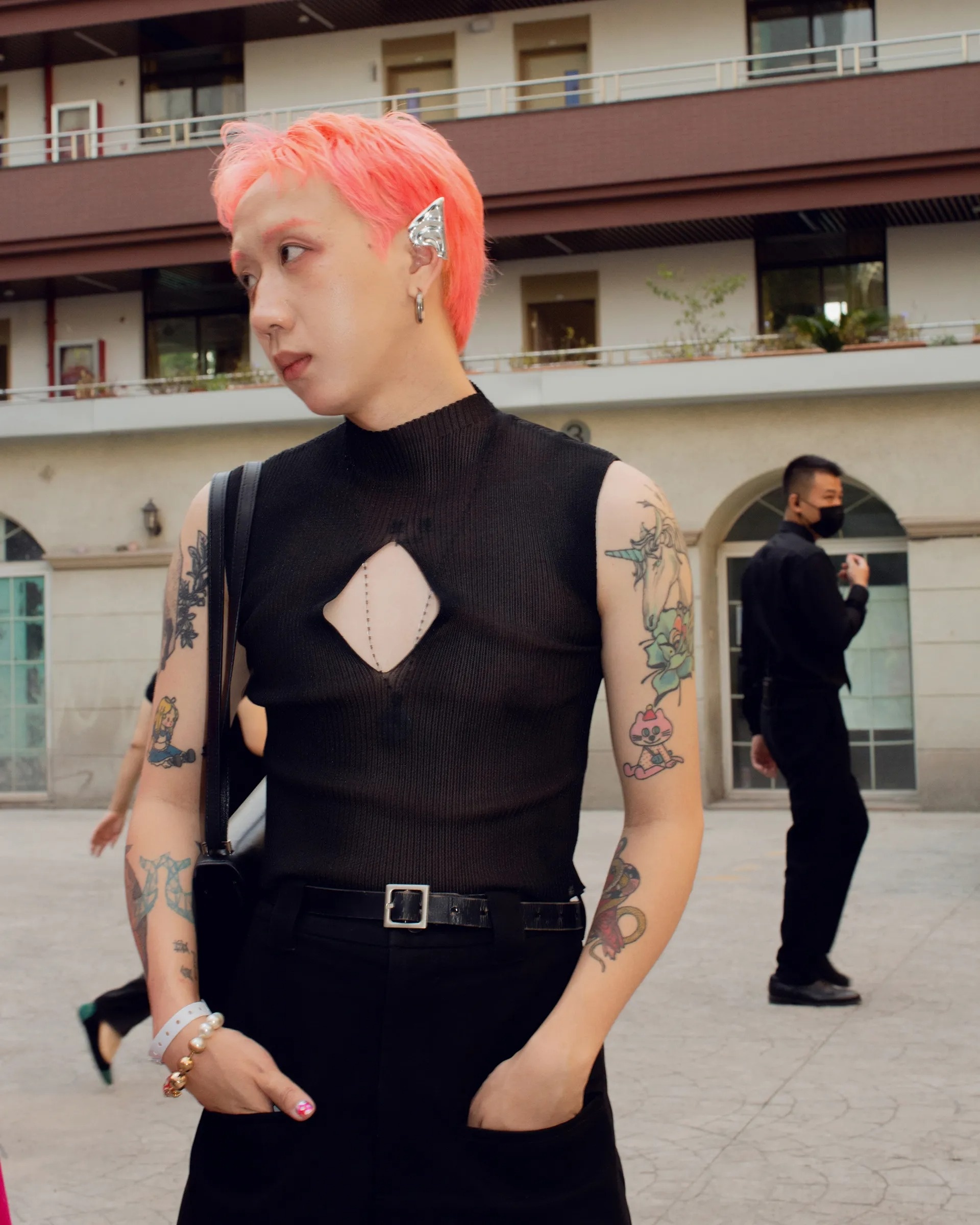 gioi tre Thuong Hai anh 9