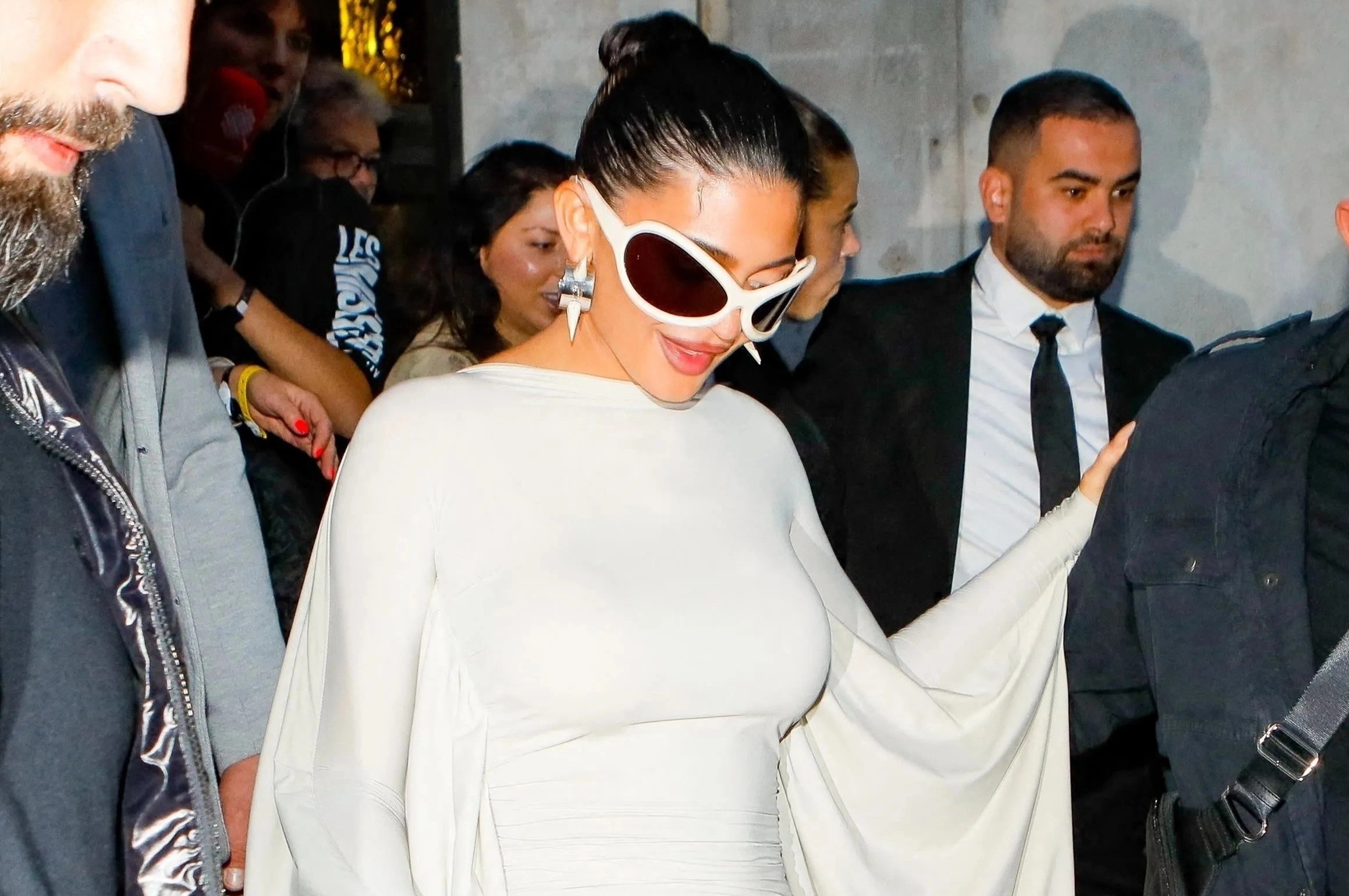 Kinh 'nguoi ngoai hanh tinh' va nhung tao hinh dep nhat pho Paris hinh anh