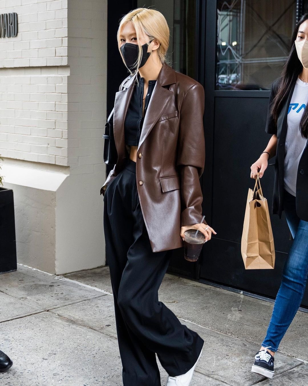 mốt mặc đồ da ảnh 2 mot mac do da anh 2