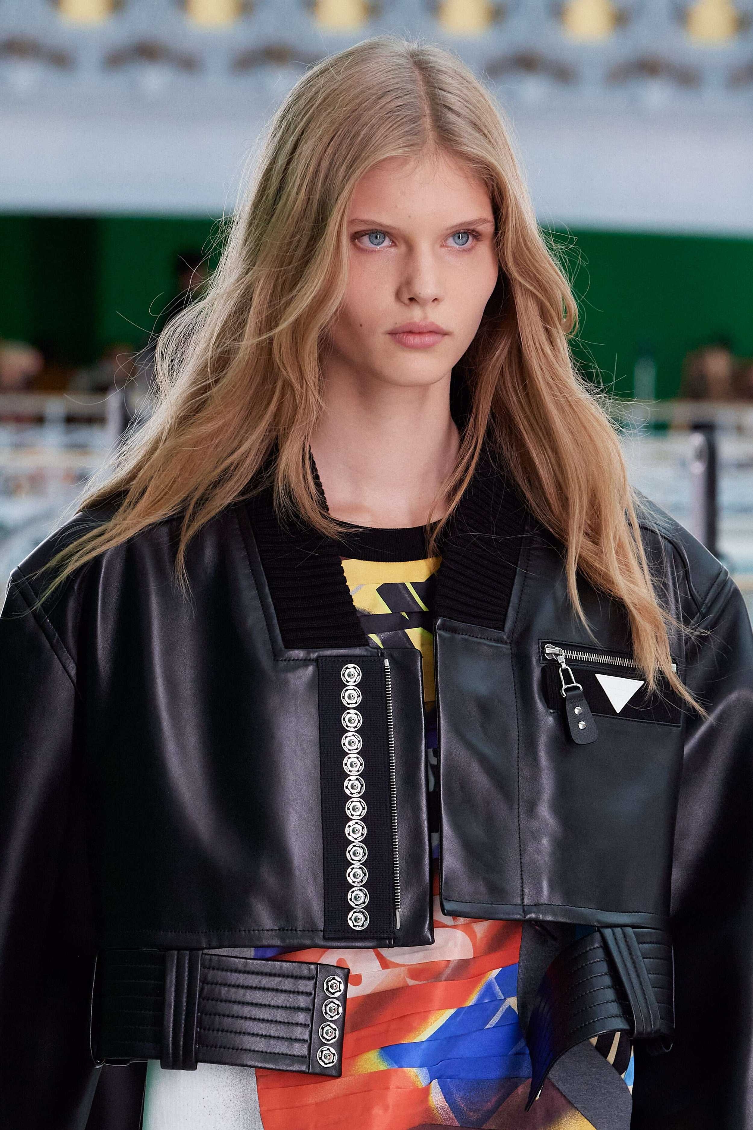 người mẫu đắt show ảnh 7 nguoi mau dat show anh 7