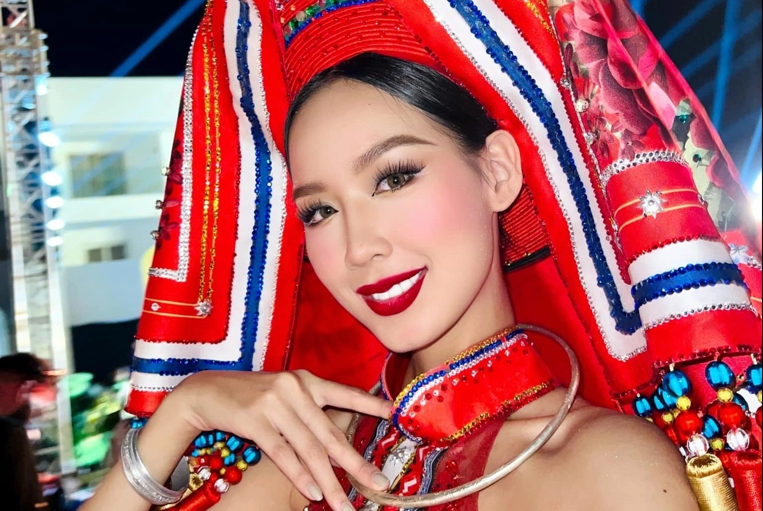 trang phuc bao ngoc anh 3