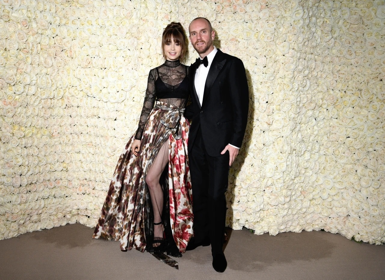 selena va hailey anh 8