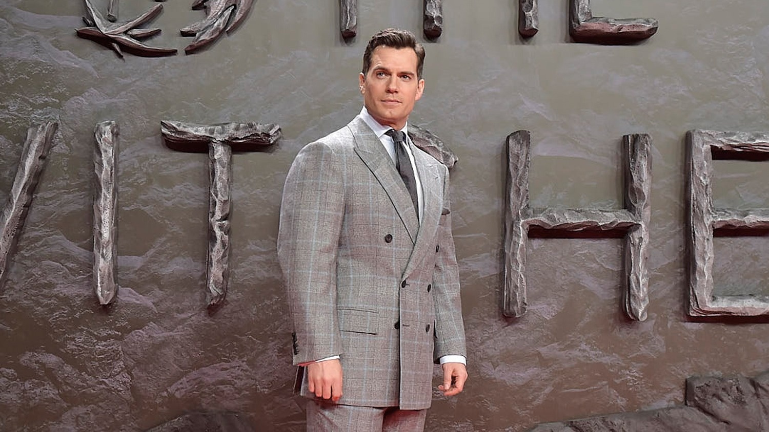 Henry Cavill lich lam anh 3