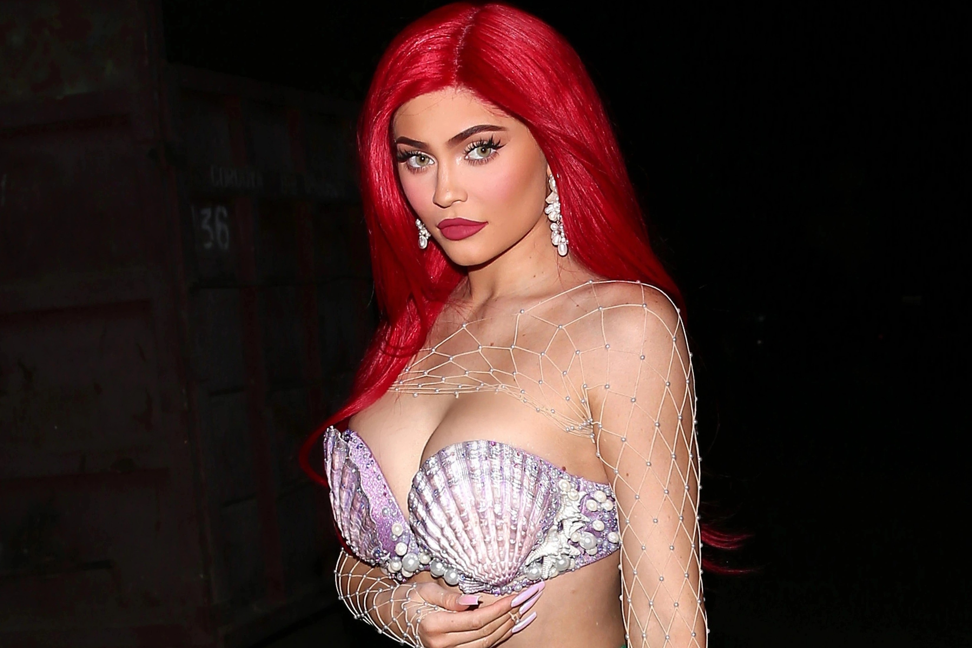 Tao hinh goi cam cua sao dip Halloween hinh anh