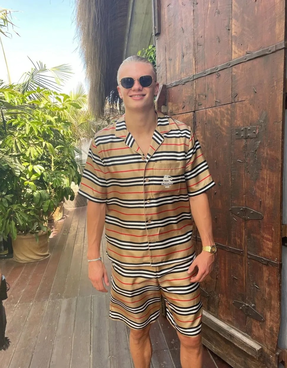 đồng hồ Erling Haaland ảnh 2 dong ho Erling Haaland anh 2