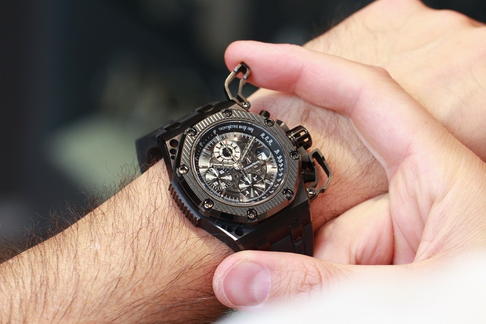 Gerard Pique giai nghe anh 5