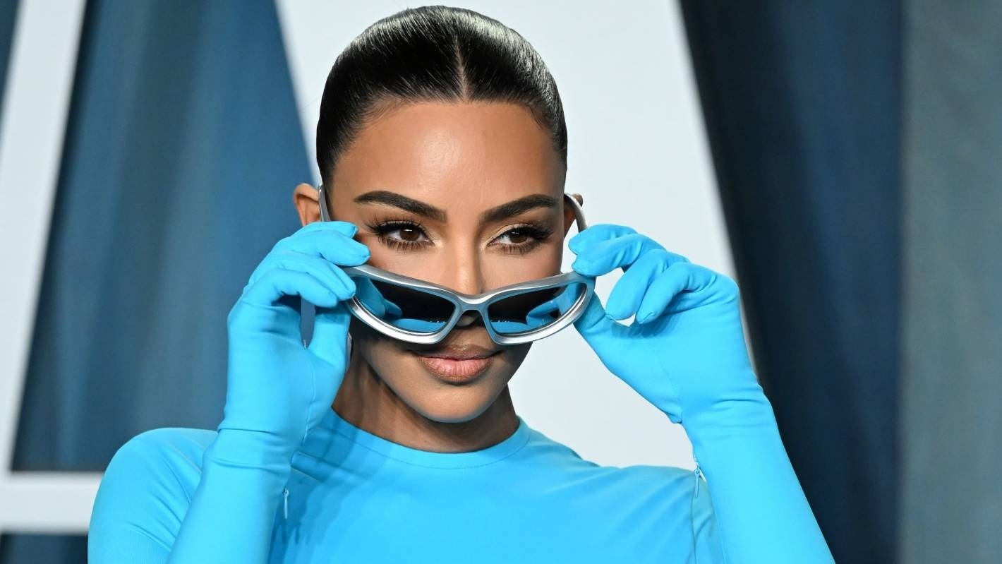 kinh ram tram xang anh 1