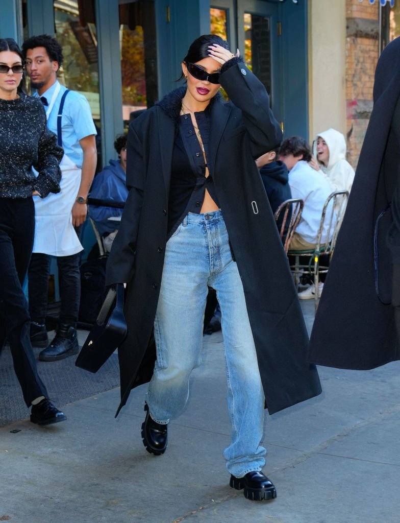 mot cardigan goi cam anh 2