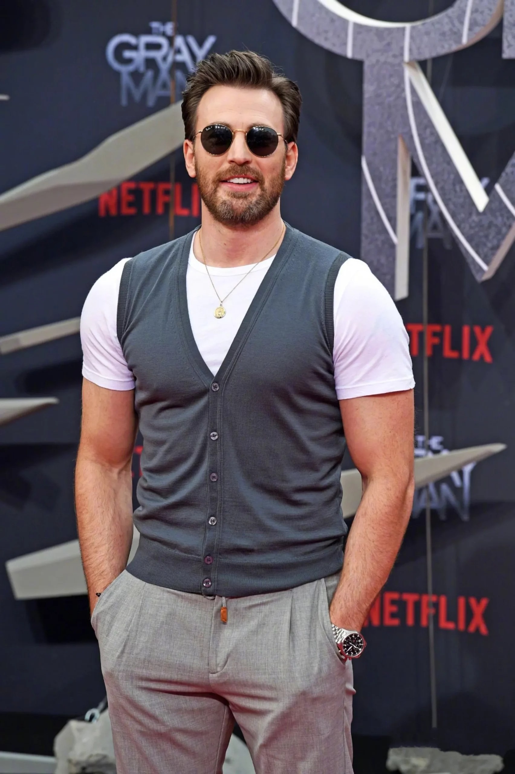 dong ho Chris Evans anh 6