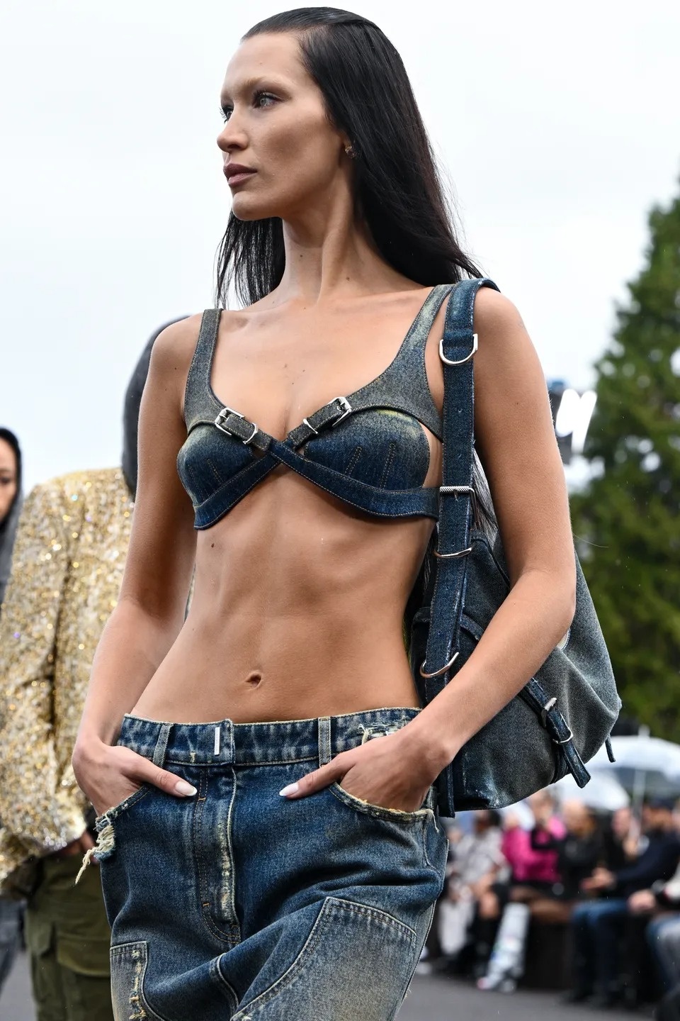 túi denim trở lại ảnh 2 tui denim tro lai anh 2