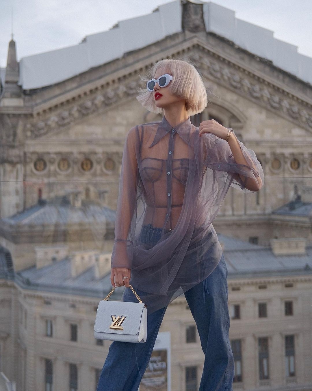 mặc như không mặc ảnh 10 mac nhu khong mac anh 10