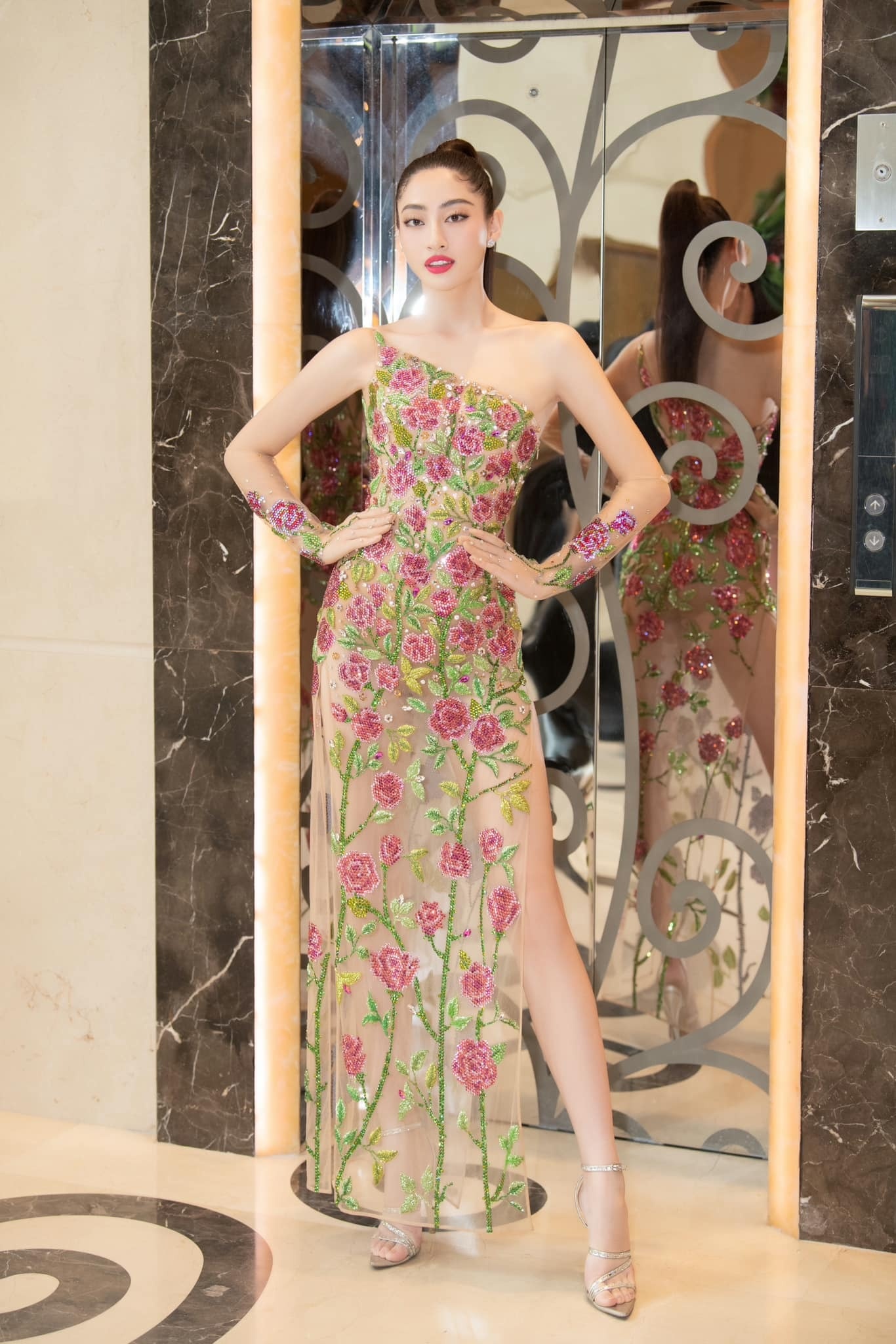 mặc như không mặc ảnh 1 mac nhu khong mac anh 1