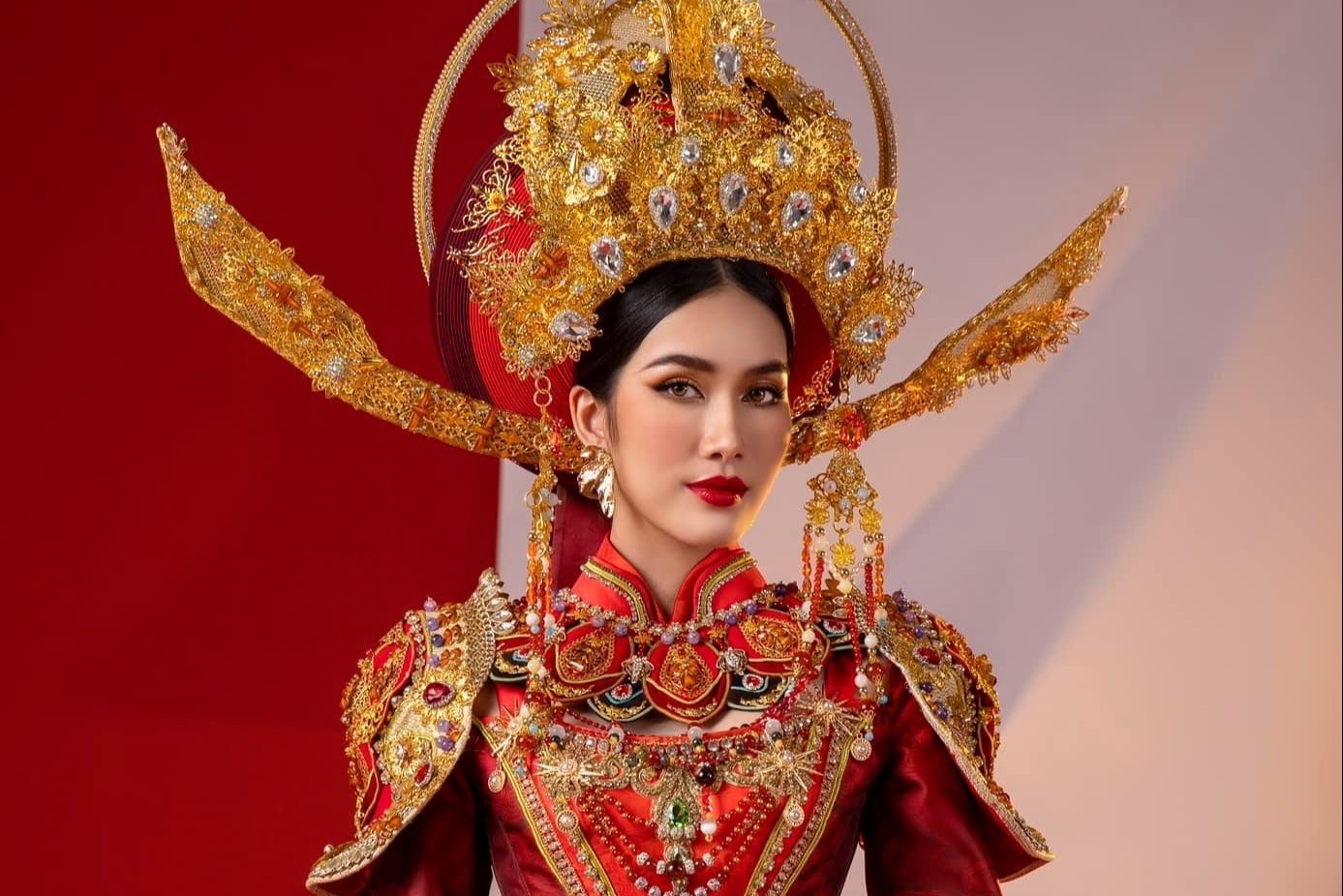 a hau phuong anh anh 1