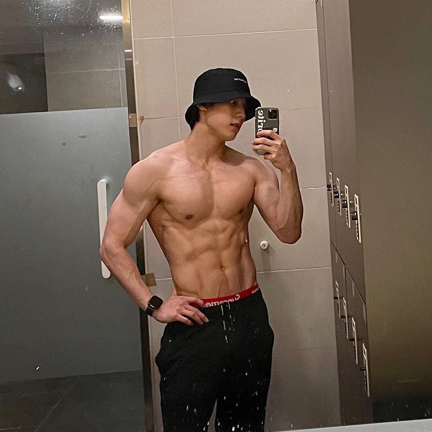 minhyuk co bap anh 7