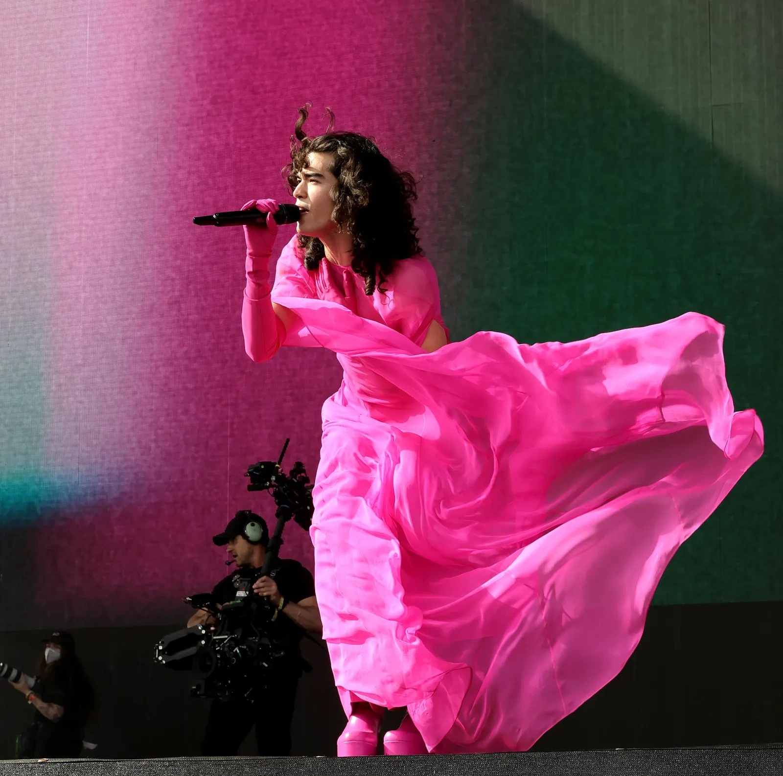 sao nam mặc váy ảnh 1 sao nam mac vay anh 1