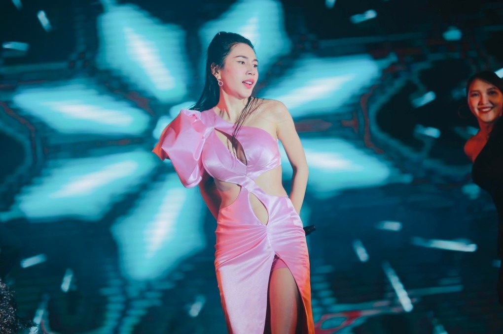 su co trang phuc anh 3