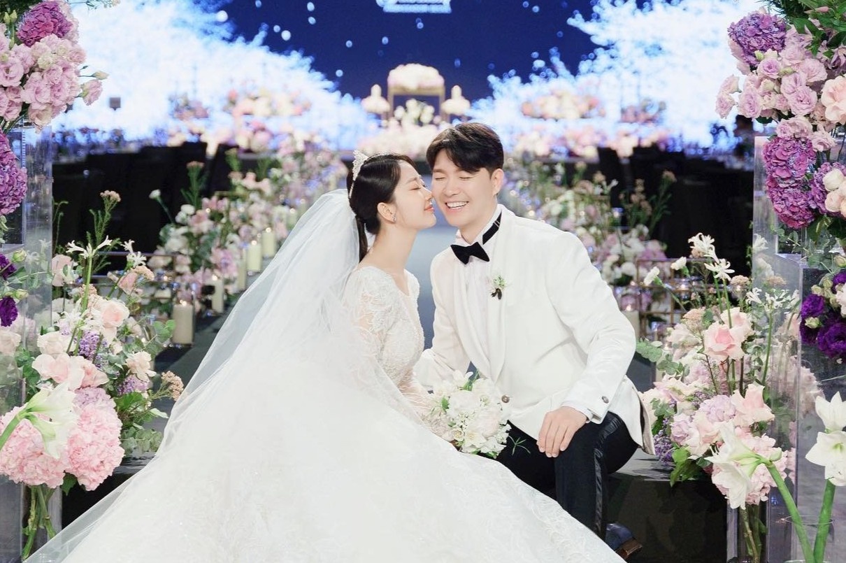 Cach Park Soo Hong theo duoi vo kem 23 tuoi gay tranh luan hinh anh