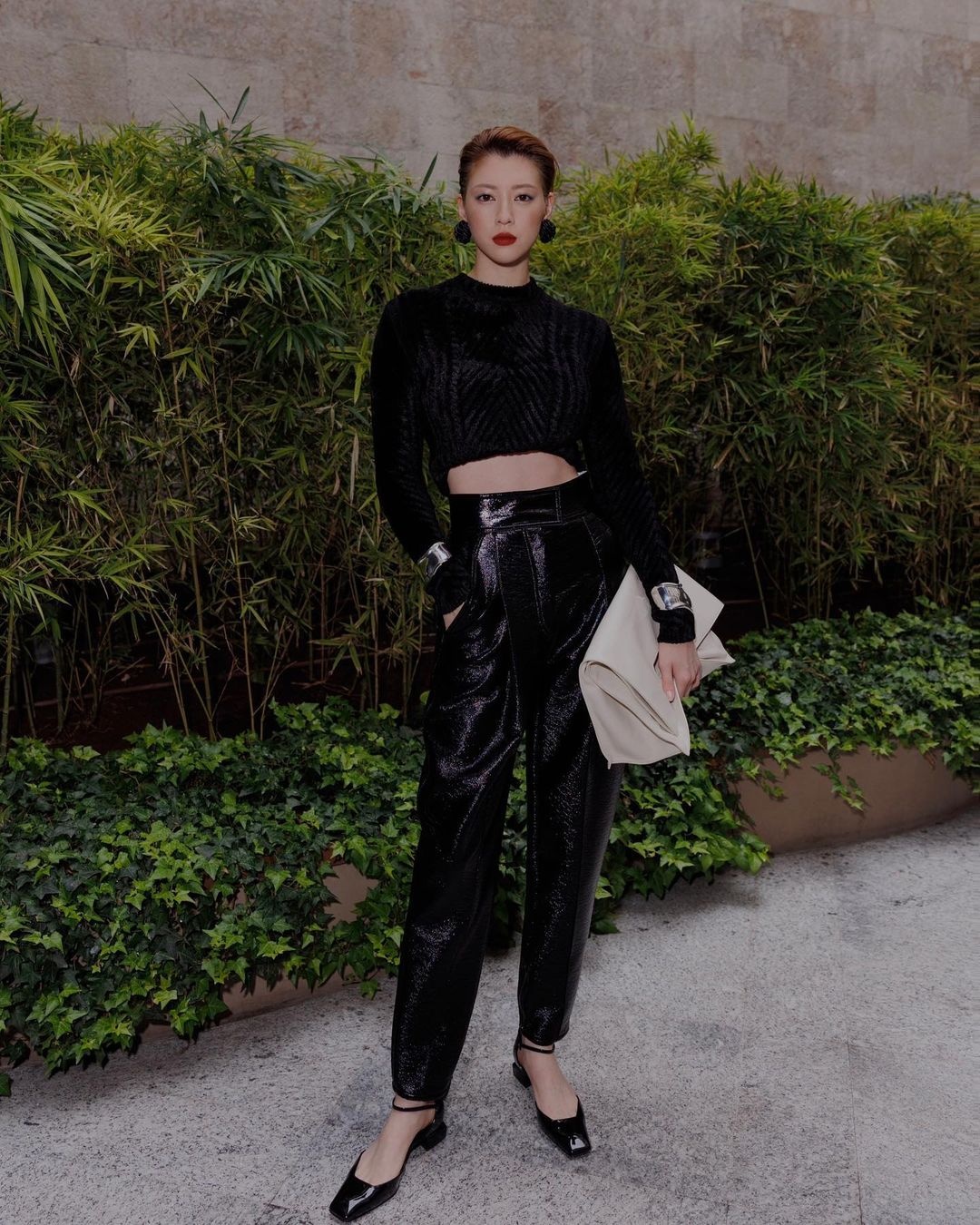 Ayaka Miyoshi goi cam anh 7