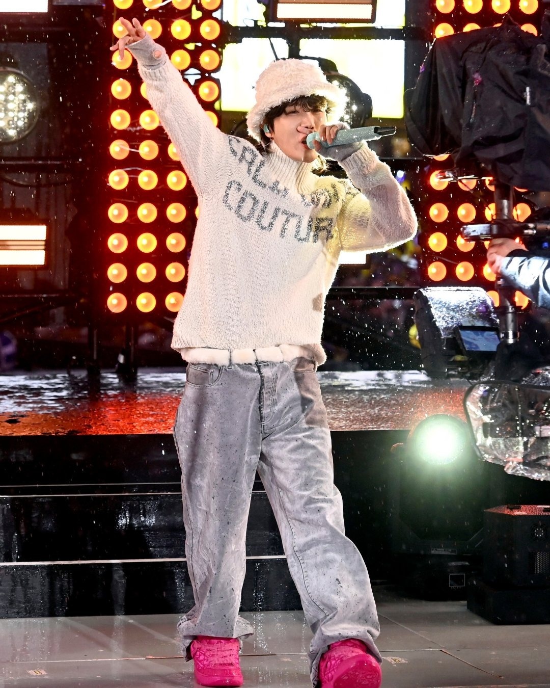 phan ung cua jhope anh 3