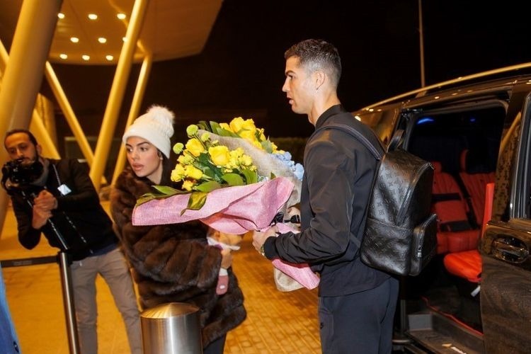 Ronaldo đến Saudi Arabia ảnh 10 Ronaldo den Saudi Arabia anh 10