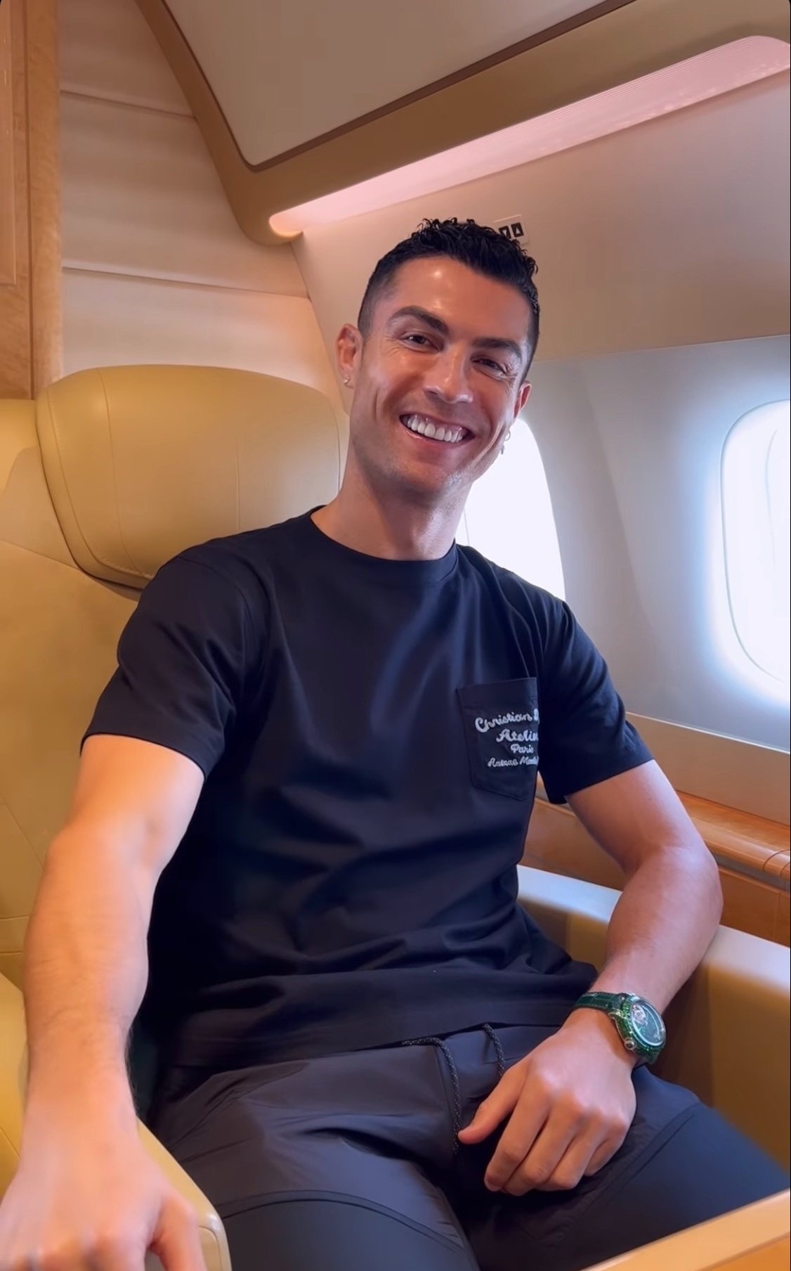 Ronaldo đến Saudi Arabia ảnh 2 Ronaldo den Saudi Arabia anh 2