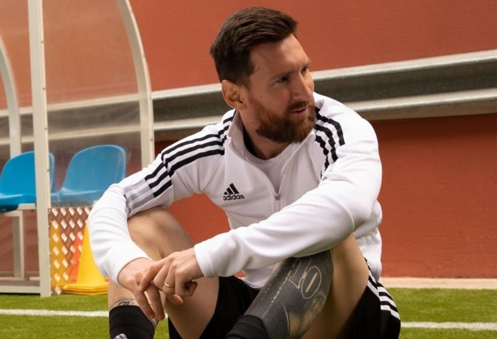 Adidas kien Thom Browne hinh anh