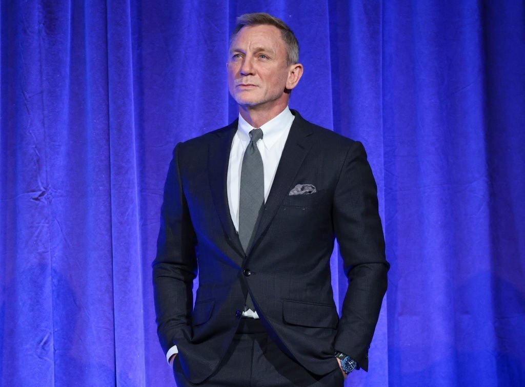 Daniel Craig dong ho re anh 1