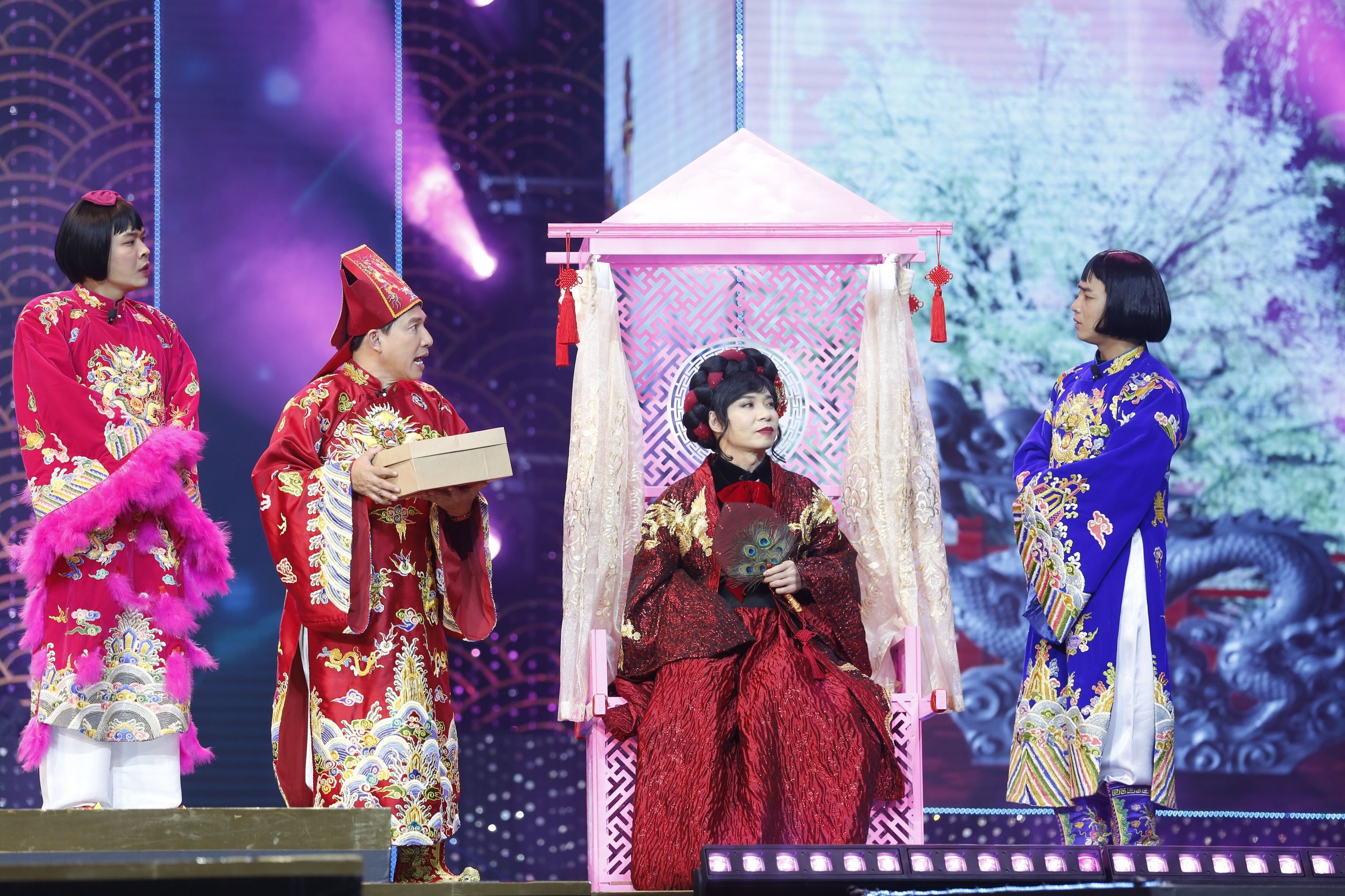 trang phuc co dau anh 1