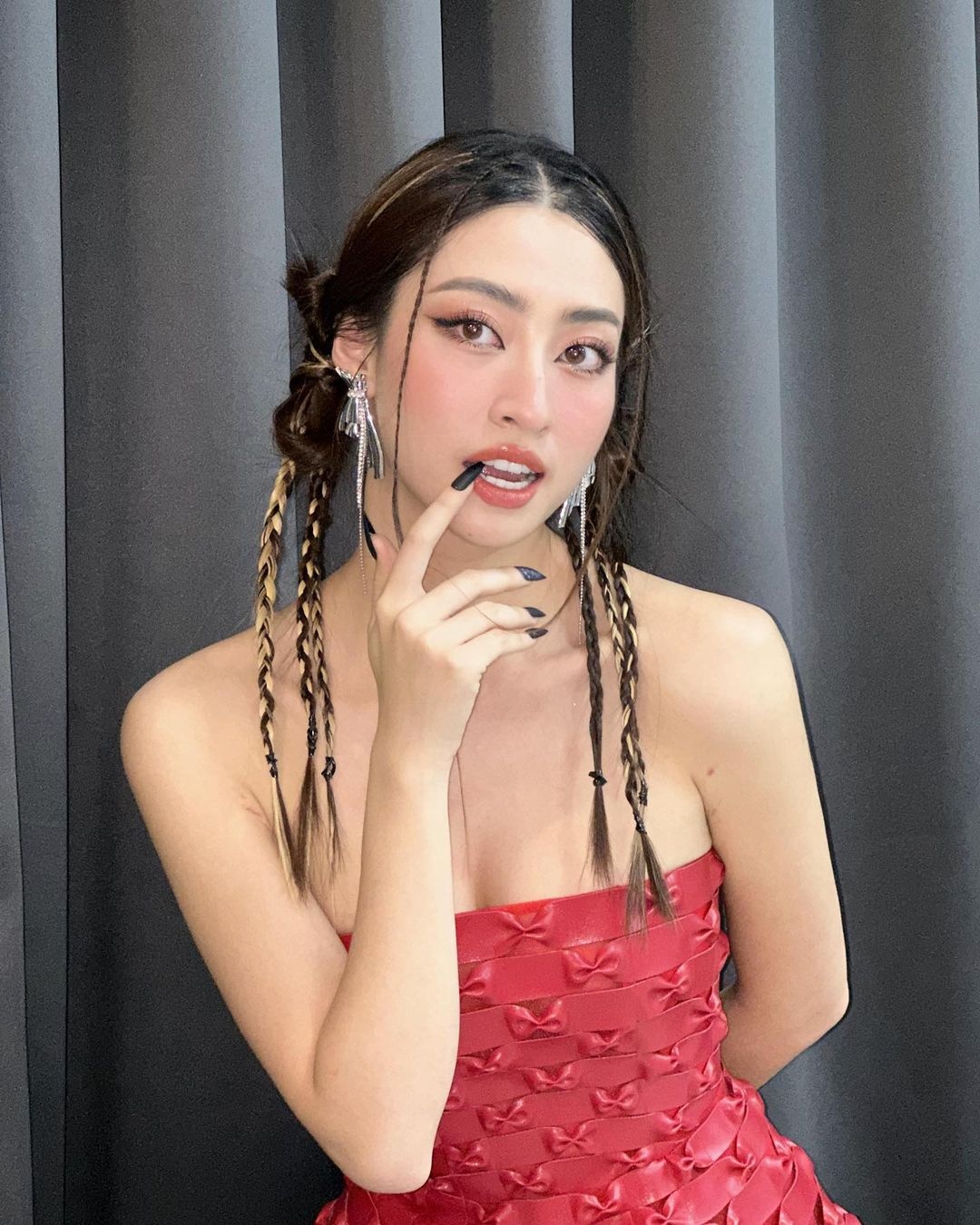 sao việt đỏ ảnh 4 sao viet do anh 4