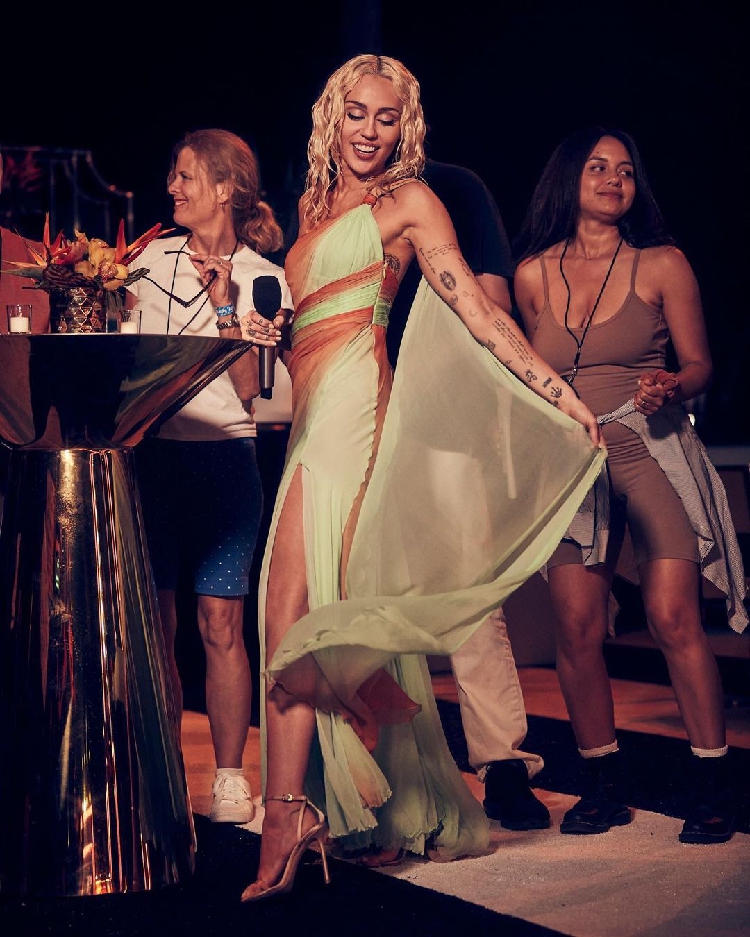 miley tuổi 30 ảnh 7 miley tuoi 30 anh 7