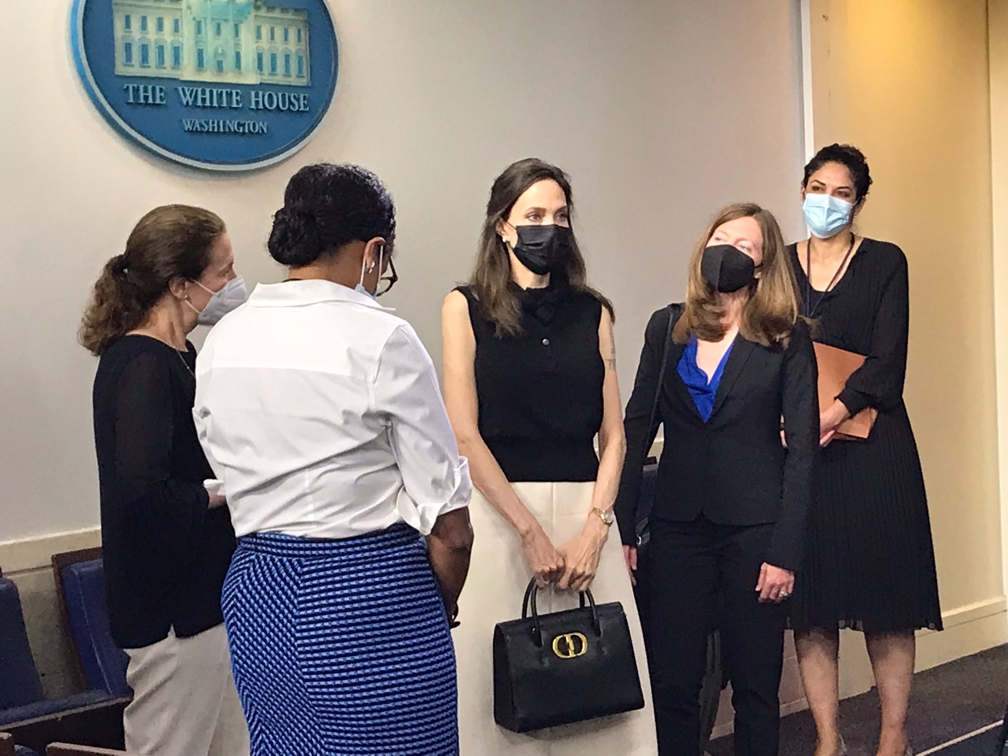  Angelina Jolie tui anh 8