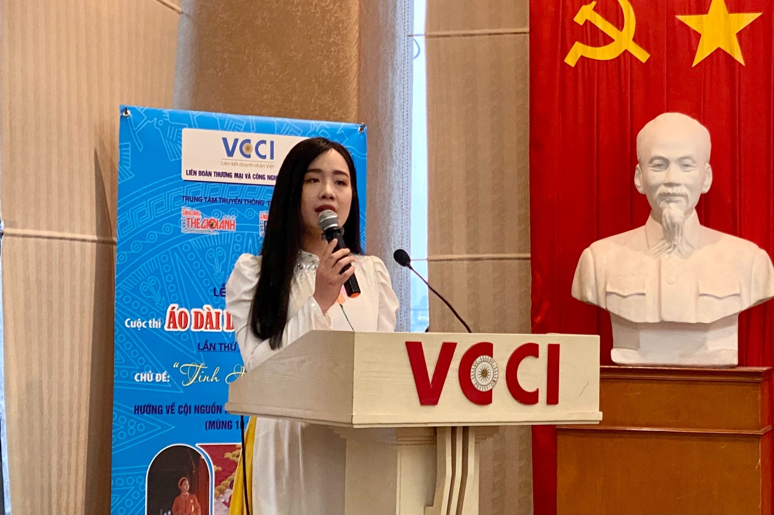 Cuoc thi Ao dai Doanh nhan 2023 qua anh chap nhan thiet ke cach tan hinh anh