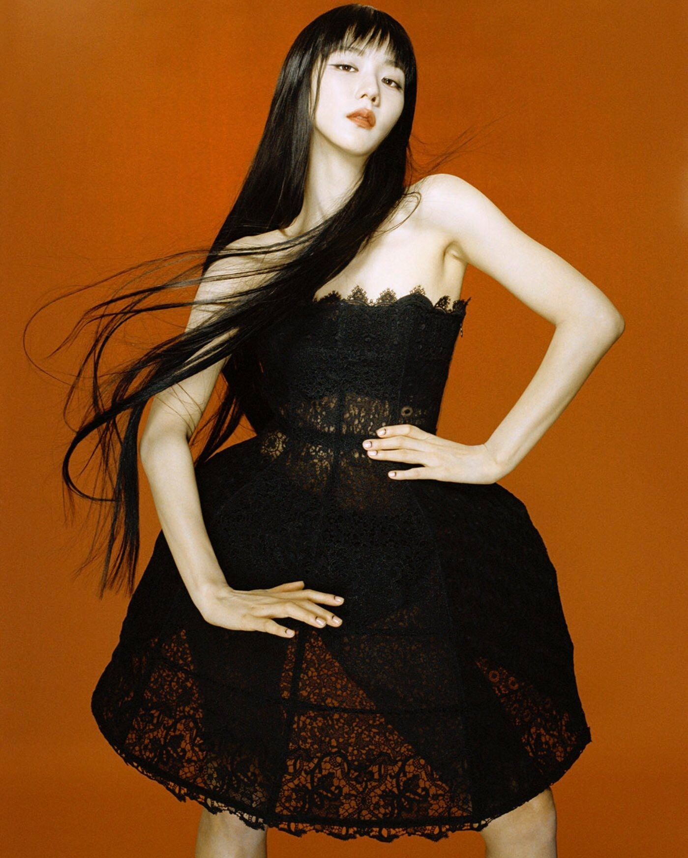 jisoo lên vogue pháp ảnh 4 jisoo len vogue phap anh 4