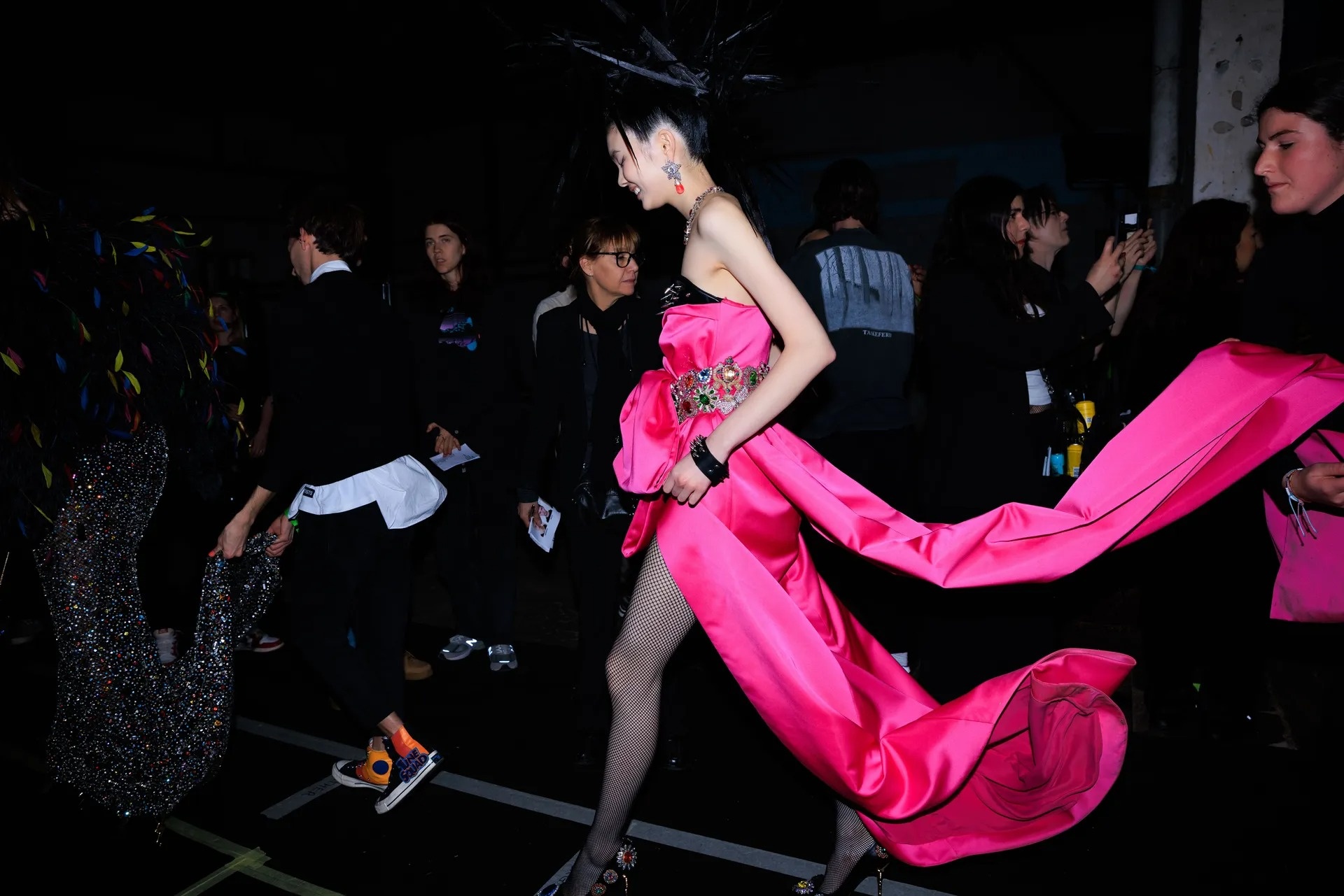 mau mac ao luoi anh 1