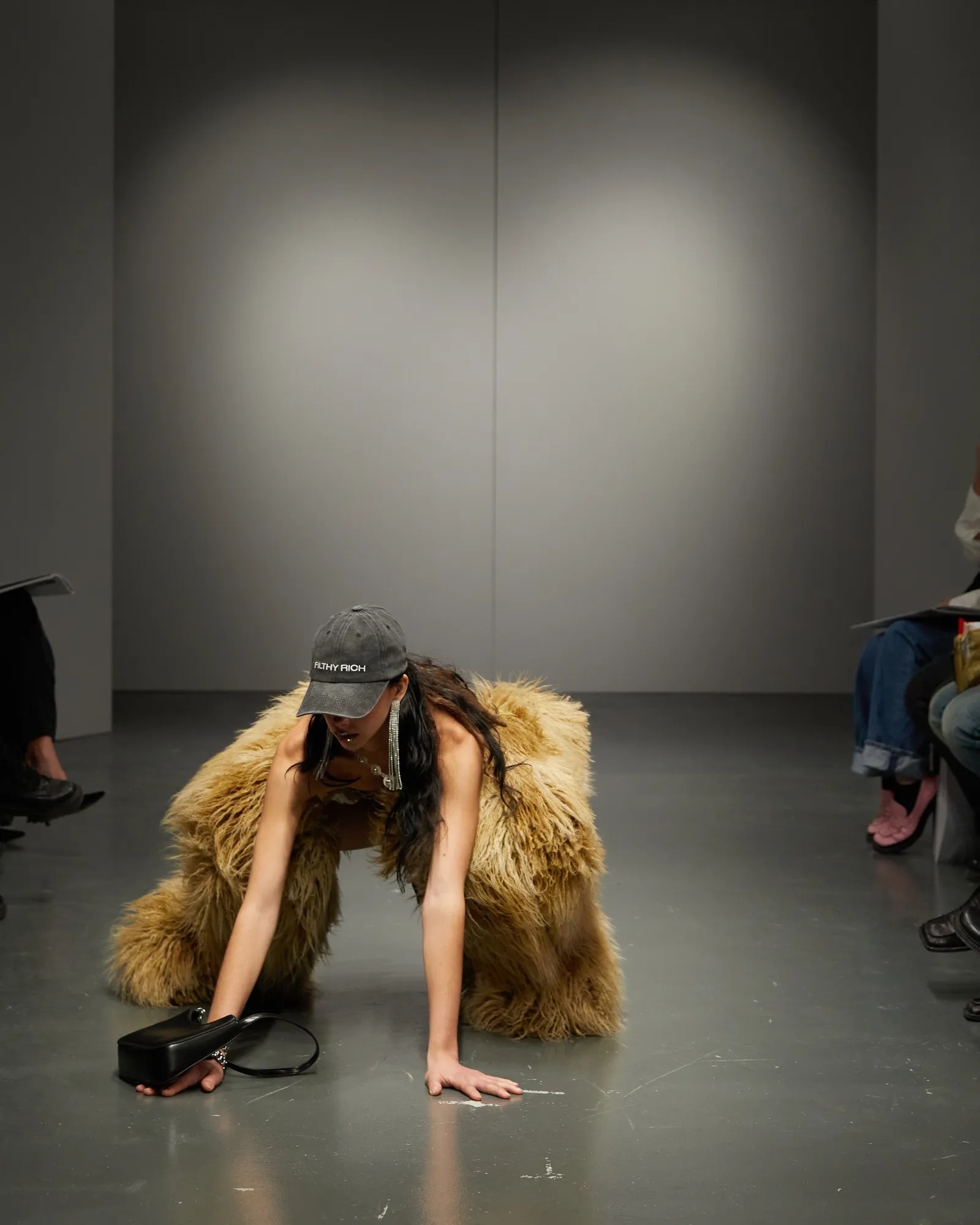 người mẫu xé đồ ảnh 13 nguoi mau xe do anh 13