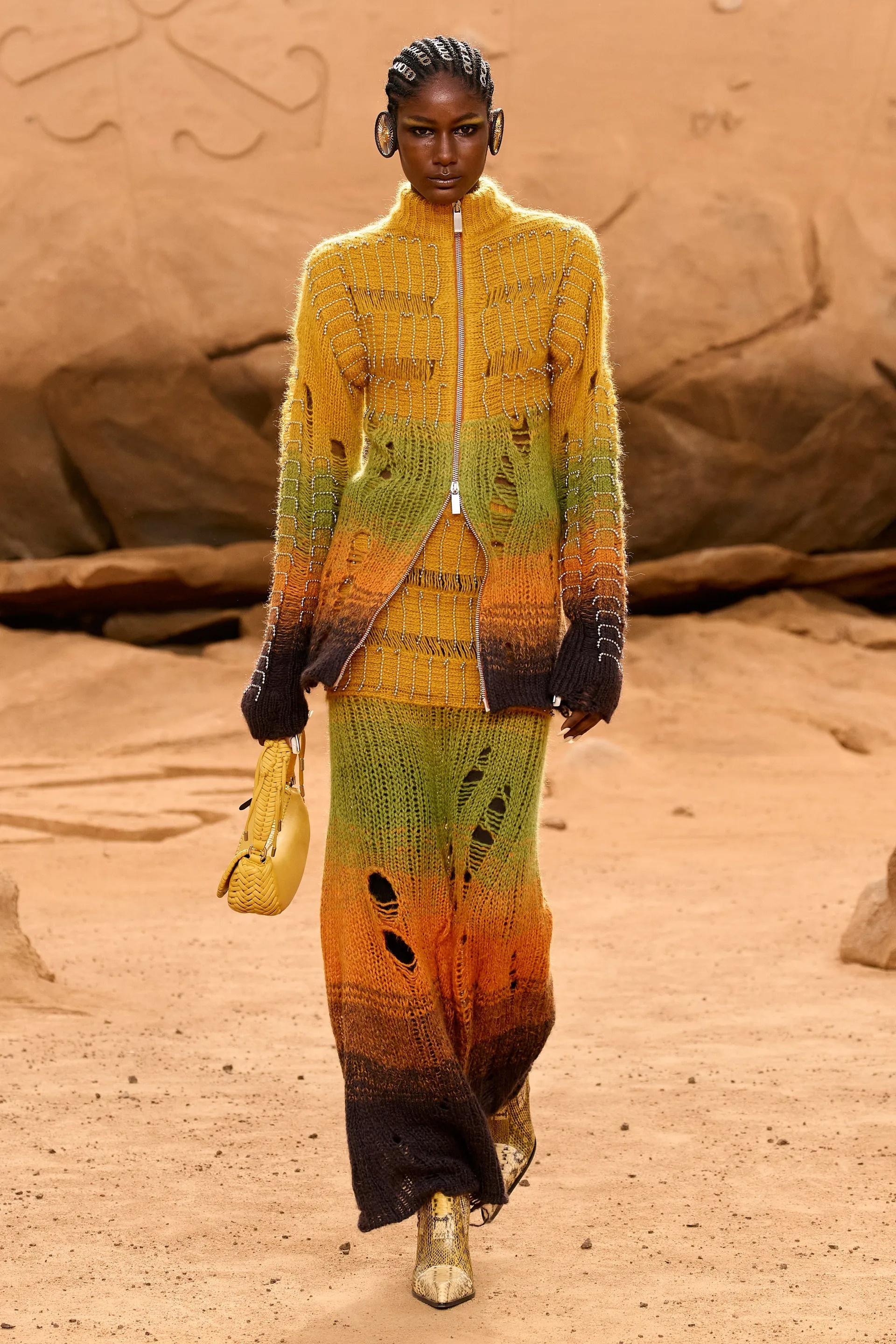 naomi campbell tha rong anh 13