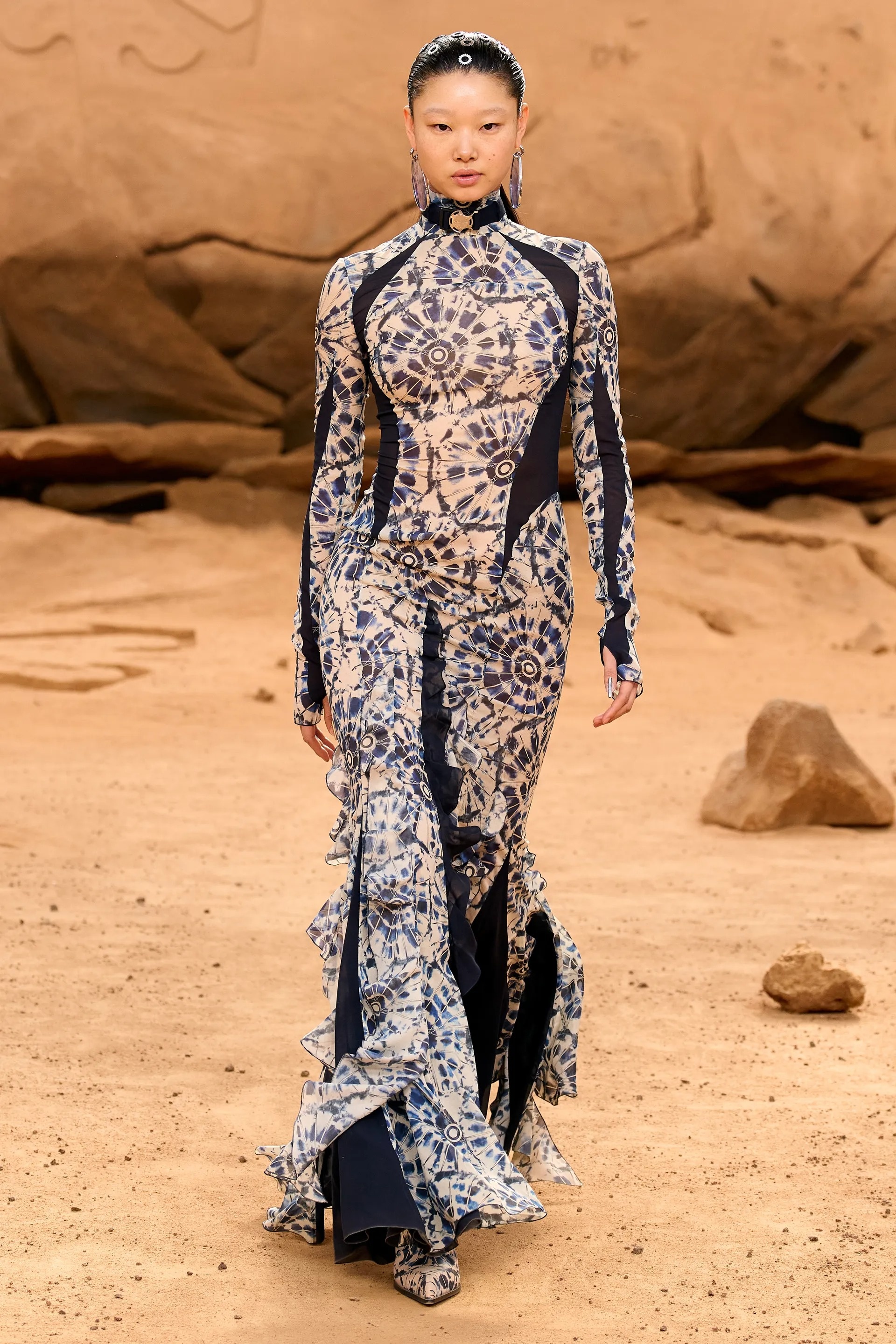 naomi campbell tha rong anh 14