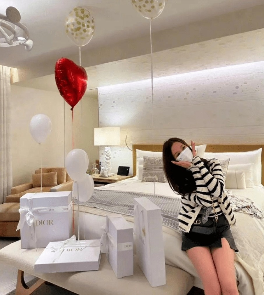 dior phân biệt ảnh 3 dior phan biet anh 3