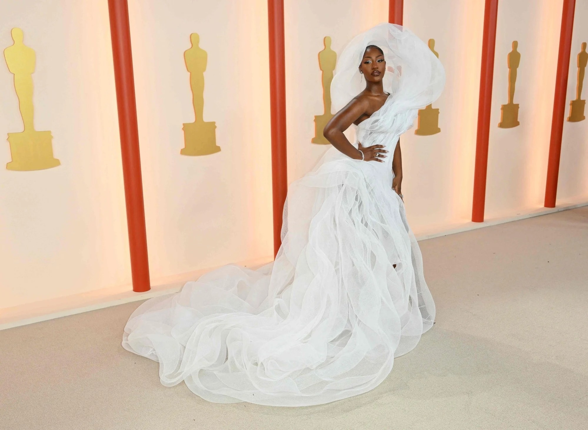 vay cuoi tao bao anh 7